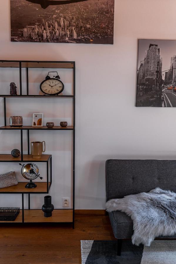 Vintage Industrial City Apartments Košice Eksteriør billede